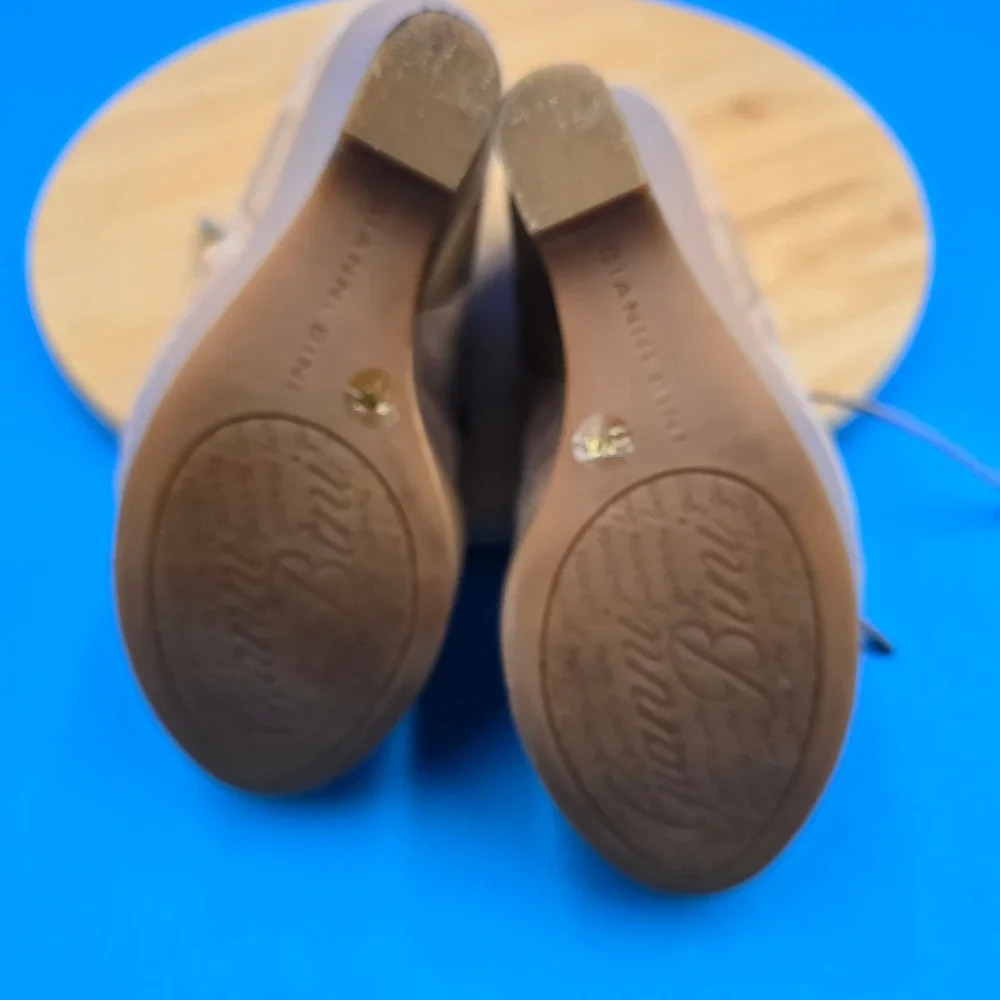 Gianni Bini Tan Suede Studded Lace Up Platform Wedge Sandals‎ Womens 7M Peep Toe